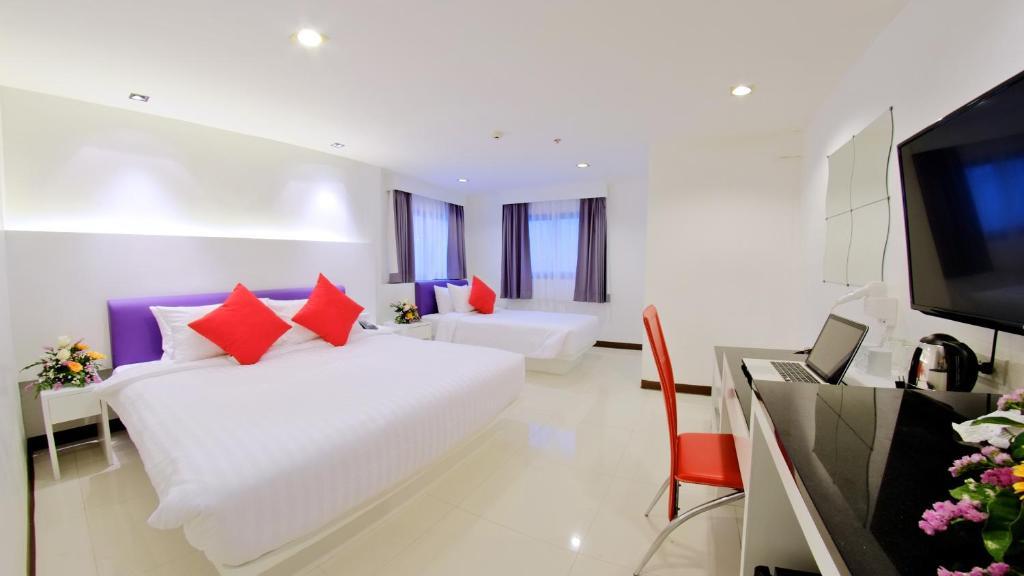 Citin Sukhumvit 11 Nana Bangkok By Compass Hospitality Hotel Bilik gambar